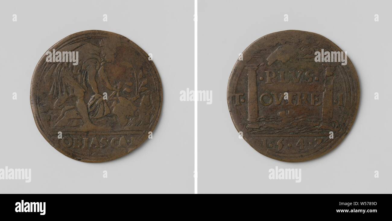Massimiliano, conte di Buren, comandante dell esercito al servizio di Carlo V, vince la Frankfurt am Main, medaglia di rame. Complementare: uomo, rappresentando Tobias, è il seppellimento uomo disteso sul terreno, cut off: l'iscrizione. Retromarcia: mano benedicente da nuvole al di sopra delle colonne di Herkules, fiancheggiata da lettere T ed io, tra colonne: iscrizione e barca, cut off: iscrizione, Frankfurt am Main, Carlo V d'Asburgo (tedesco Imperatore e Re di Spagna), Massimiliano di Egmont (Conte di Buren), anonimo, 1547, rame (metallo), colpendo (metallurgia), d 2,9 cm × w 4.90 Foto Stock