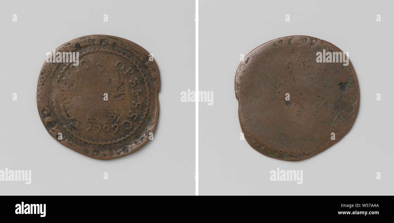 Tournai presi dagli alleati, moneta di emergenza di due spiccioli, coniate per ordine del maresciallo de Surville, fatta di usurati coin, unilaterale moneta di emergenza. Anteriore: tower con portcullis sotto numero 2 all'interno dell'iscrizione e la cornice decorativa. Retromarcia: vuoto, tracce di iscrizione sottostante visibile su entrambi i lati, Tournai, il maresciallo de Surville, anonimo, Doornik, 20-lug-1709, rame (metallo), colpendo (metallurgia), d 2.6 cm × w 2.25 Foto Stock
