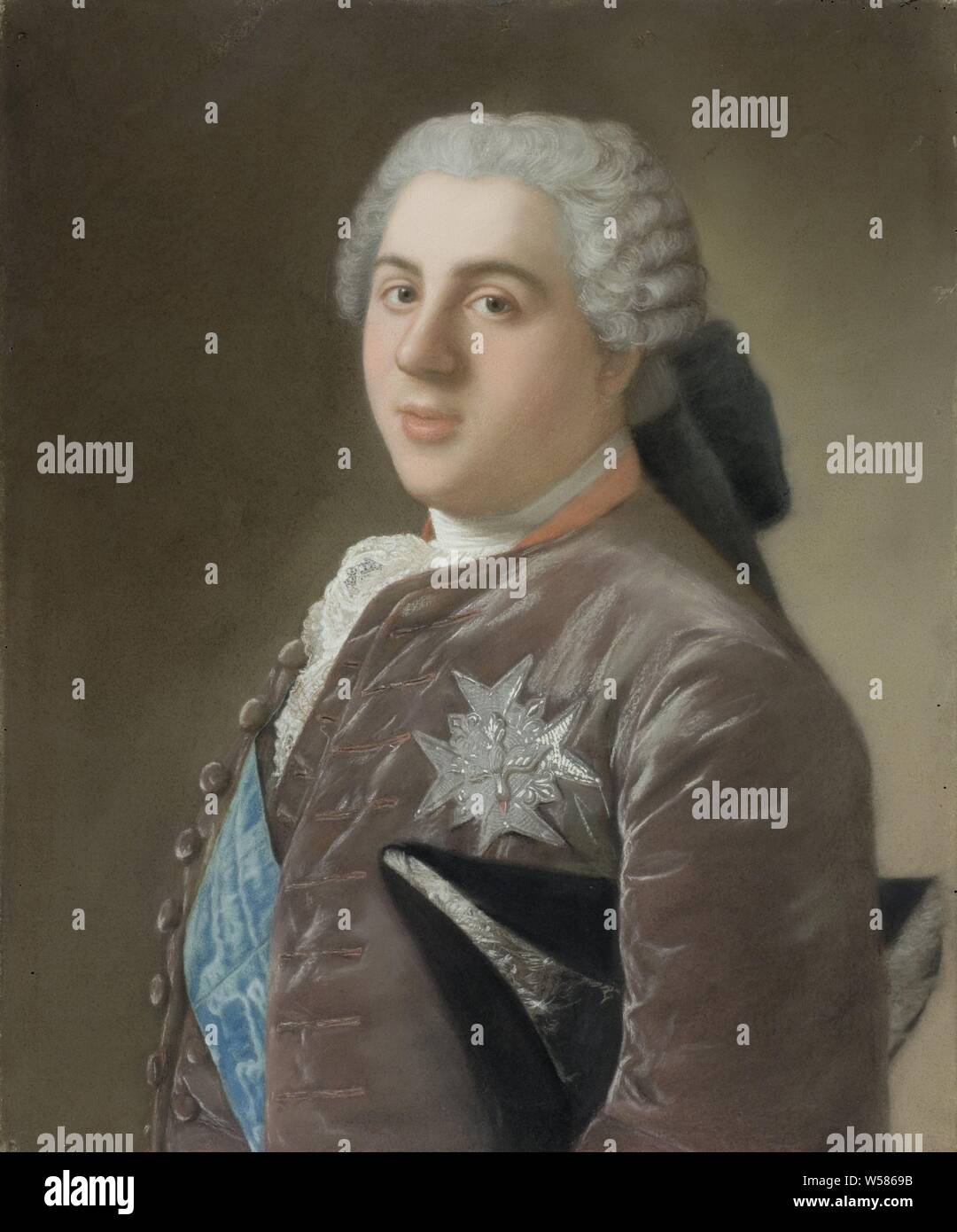 Louis de Bourbon, Delfino di Francia Ritratto di Louis de Bourbon (1729-65), Delfino di Francia, Ritratto di Louis de Bourbon (1729-65), Delfino di Francia. Figlio di Luigi XV, padre di Luigi XVI, Luigi XVIII e Carlo X. a metà strada a sinistra, rivolto verso la parte anteriore. La formazione del punto di cucitura sotto il braccio sinistro. Parte della collezione di pastelli., Jean-Etienne Liotard, 1749 - 1750, carta, h 60,4 cm × W 49,9 cm w 12,5 kg h 76,8 cm × W 66,1 cm × w 6,8 cm Foto Stock