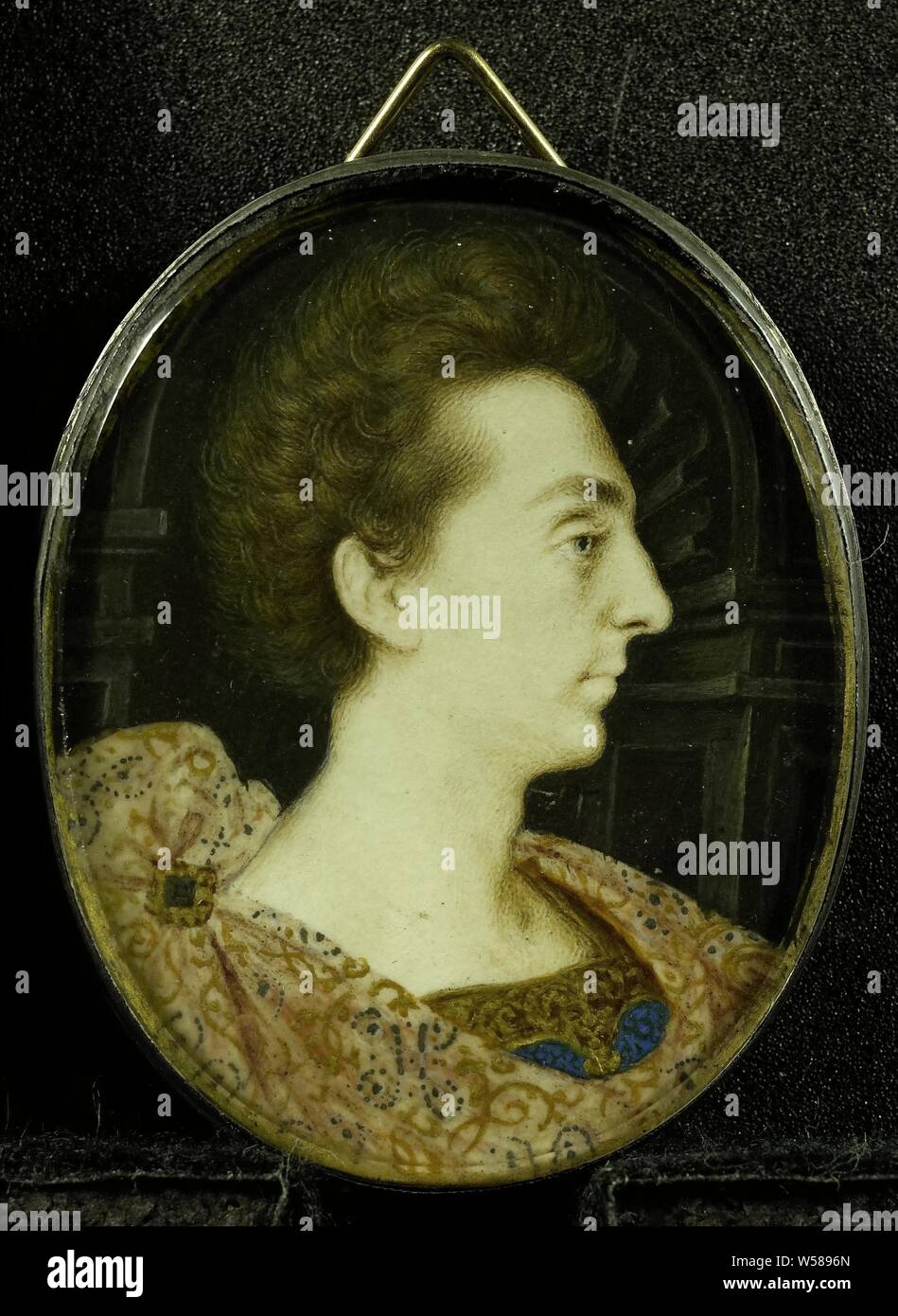 Enrico Federico (1594-1612), il Principe di Galles. Il sambuco figlio di Giacomo I, ritratto di Enrico Federico (1594-1612), il Principe di Galles. Il figlio più anziano di Jacobus I. busto, in profilo a destra nella parte anteriore di un guscio a forma di nicchia. Parte del ritratto collezione di miniature, Henry Frederick (Prince of Wales), Peter Oliver (attribuito a), 1604 - 1647, cartone, metallo, vetro, h 5,1 cm × W 4.1 cm h 5,7 cm × W 4.1 cm × d 0,8 cm Foto Stock