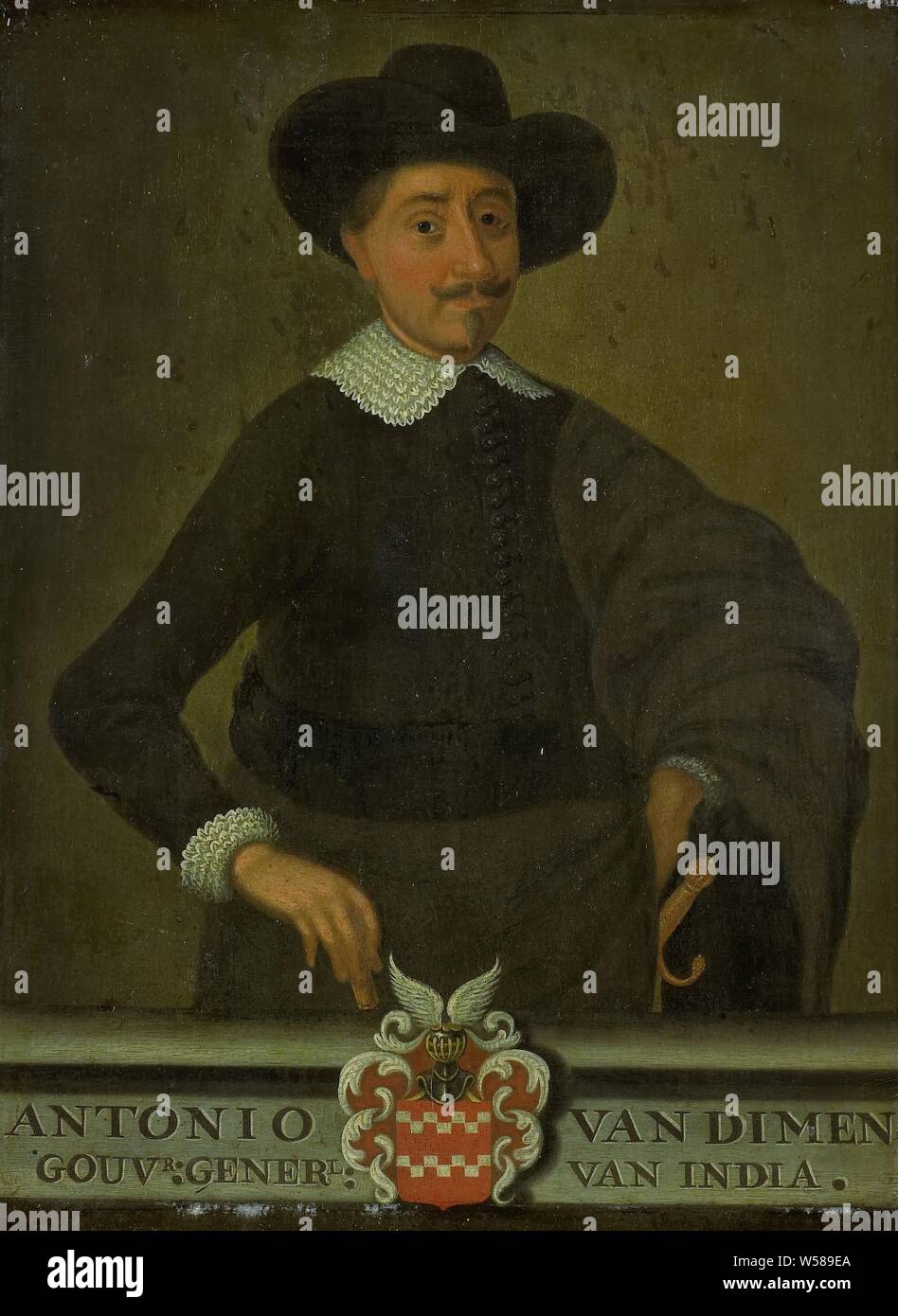 Ritratto di Antonio Van Diemen, Governatore Generale delle Indie orientali olandesi, Ritratto di Antonio Van Diemen (1593-1645) Governatore Generale (1636-45). La metà di destra. Parte di una serie di copie di ritratti dei governatori generali dell'ex Indie orientali olandesi, probabilmente dall'olandese East India Company. Dutch East India Company, Antonio Van Diemen, anonimo (copia dopo), Batavia, 1750 - 1800, pannello, pittura a olio (vernice), h 33 cm × W 25 cm d 3,8 cm Foto Stock