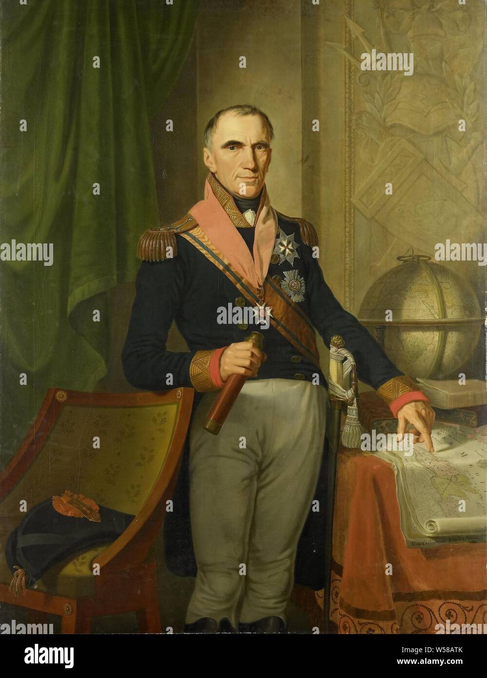 Jonkheer Theodorus Frederik Van Capellen (1762-1824), Vice Ammiraglio, Ritratto di Jonkheer Theodorus Frederik Van Capellen, comandante della squadrone olandese durante il bombardamento di Algeri il 27 agosto 1816. Ginocchio, in piedi in uniforme una tabella con mappe, libri e un globo. Nella mano destra un paio di binocoli ad Algeri, gentleman Theodorus Frederik Van Capellen, Cornelis van Cuylenburgh (II), 1817, tela, pittura a olio (vernice), h 145 cm × W 111 cm Foto Stock