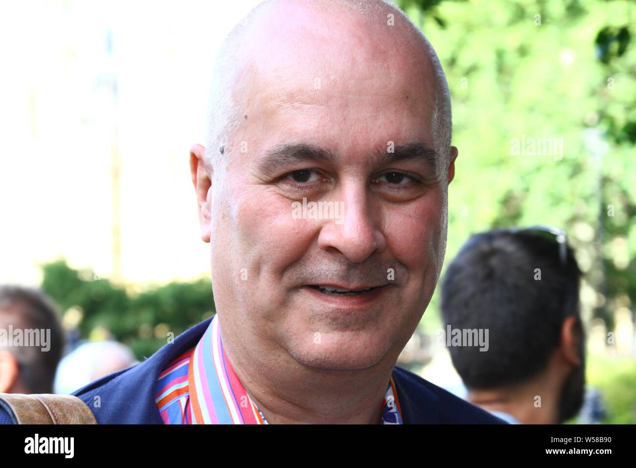 IAIN DALE RADIO LBC presenter e ospite della direzione del partito conservatore HUSTINGS raffigurato all COLLEGE GREEN nella City of Westminster, LONDRA, REGNO UNITO IL 24 LUGLIO 2019. Foto Stock