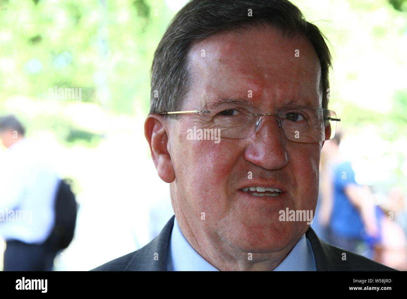 LORD ROBERTSON HA RITRATTO A COLLGE GREEN NELLA CITTÀ DI WESTMINSTER, LONDRA, REGNO UNITO IL 24TH LUGLIO 2019. PARTITO DI LAVORO MPS. SIGNORI E SIGNORE. PARI DI VITA. COLLEGHI. BARONI. SEGRETARIO GENERALE DELLA NATO DAL 1999 AL 2004. POLITICI BRITANNICI. POLITICA DEL REGNO UNITO. POLITICA INTERNAZIONALE. POLITICI FAMOSI. PAGINA DEL PORTFOLIO RUSSELL MOORE. Foto Stock