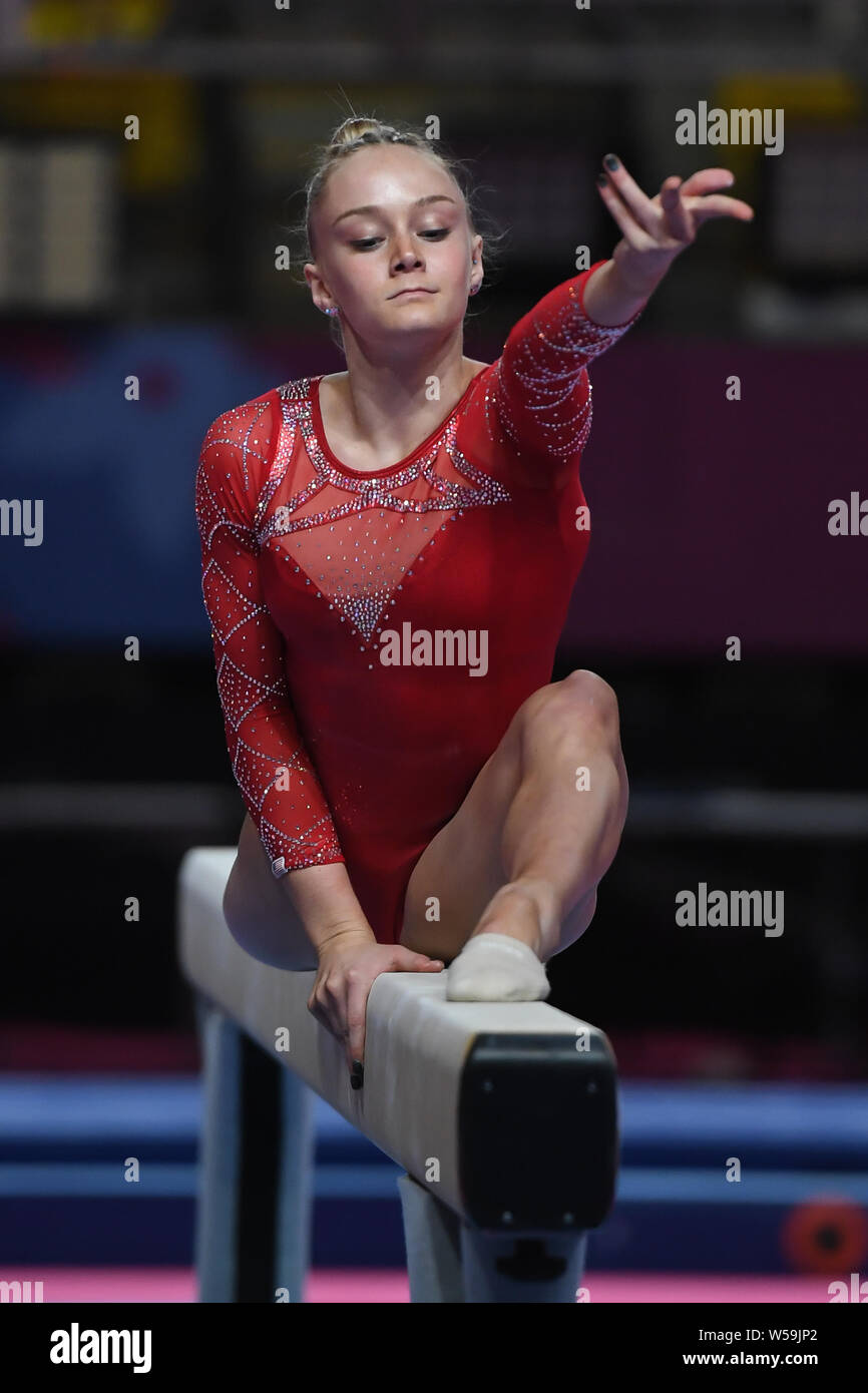 Luglio 24, 2019, Lima, Perù: RILEY MCCUSKER dagli Stati Uniti pratiche sulla trave di equilibrio durante il podio la formazione prima del concorso indetto nel Polideportivo Villa El Salvador a Lima in Perù. Credito: Amy Sanderson/ZUMA filo/Alamy Live News Foto Stock