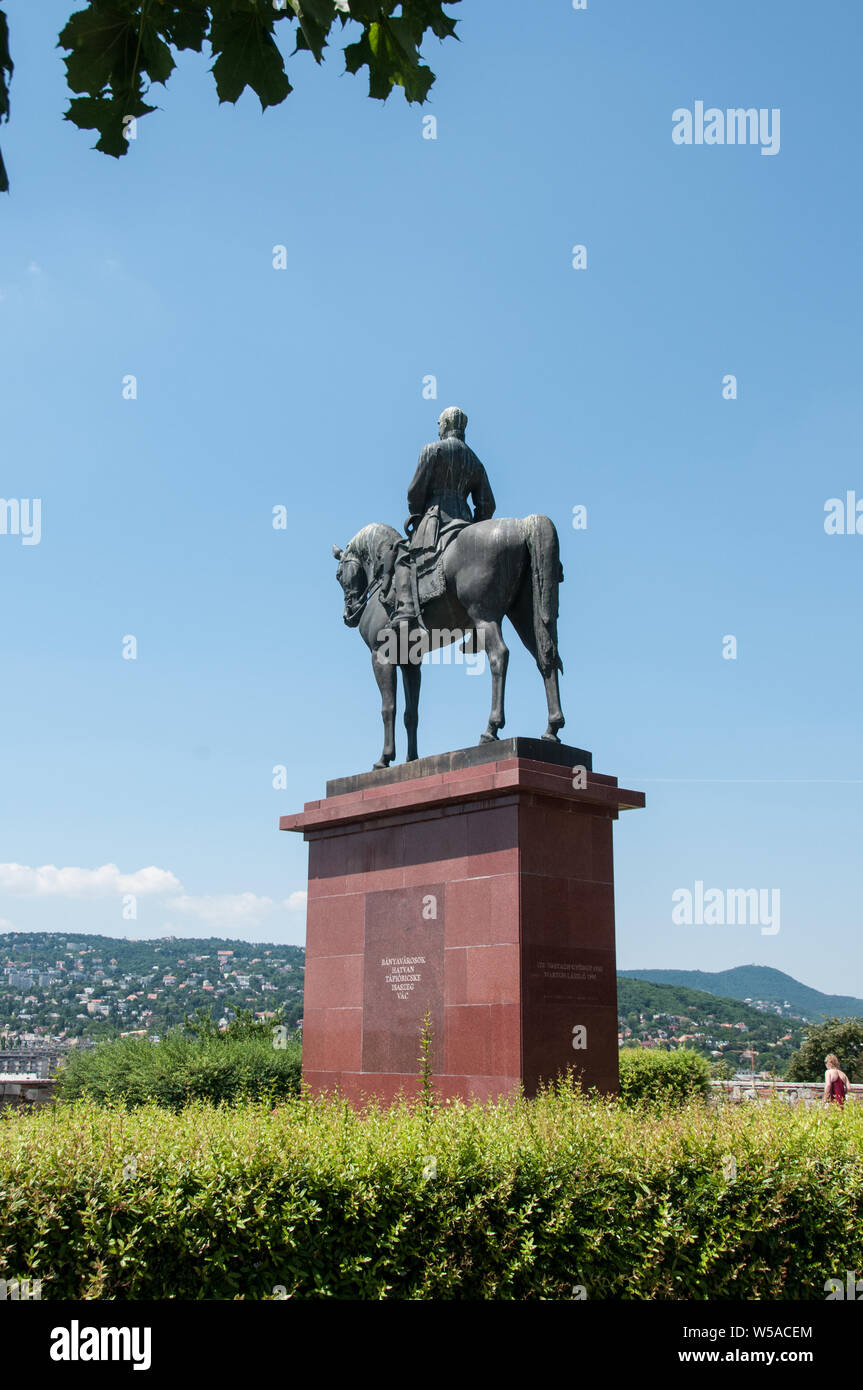 I dintorni di Budapest - Statua di Gorgey Artur Foto Stock