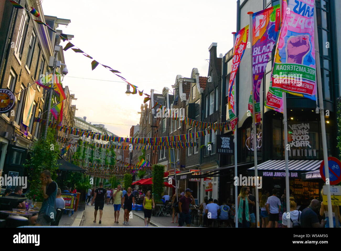 26-07-2019 Amsterdam Paesi Bassi Amsterdam si sta preparando per il Pride Parade 2019 Foto Stock