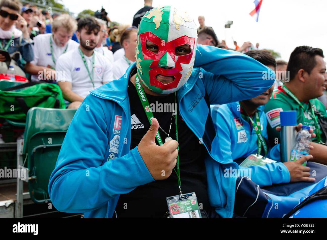 Cardiff, Galles. 27 Luglio, 2019. Squadre di calcio da più di cinquanta paesi competere in senzatetto World Cup a Cardiff iconici Bute Park, il Galles, UK Credit: Tracey Paddison/Alamy Live News Foto Stock