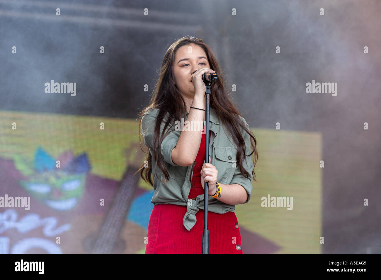 Walton-on-Thames, domenica 21 luglio, 2019. Il Barrio Fiesta a Londra è il Regno Unito e l'Europa il più grande festival filippino che è nel suo trentacinquesimo anno. Foto Stock