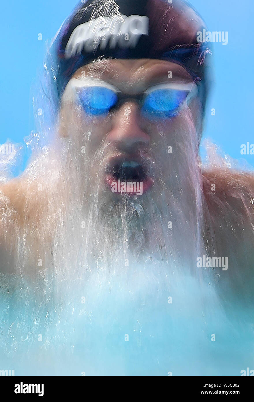 Gwangju, Corea del Sud. 28 Luglio, 2019. Jaouad Syoud di Algeria compete durante gli uomini 400m medley calore a Campionati del Mondo di nuoto FINA a Gwangju, Corea del Sud, il 28 luglio 2019. Credito: Xinhua/Alamy Live News Foto Stock