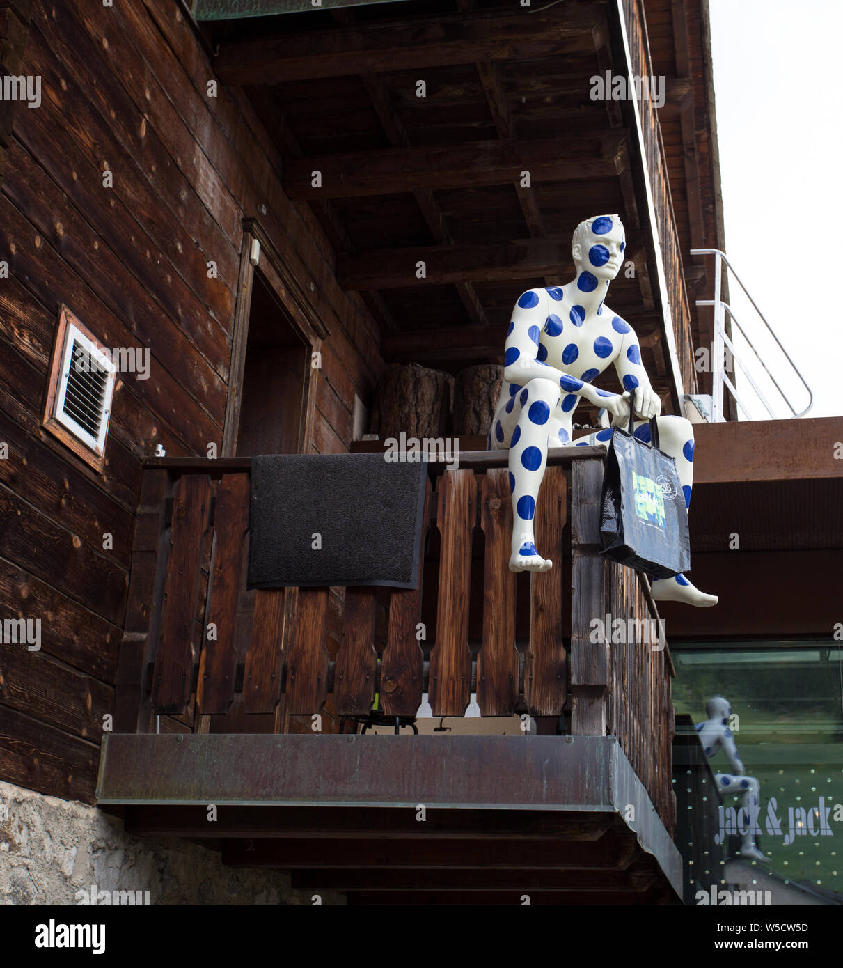 LIVIGNO, Italia, 21 giugno 2019 - Jack & Jack brand fashion shop nel centro di Livigno, Italia Foto Stock