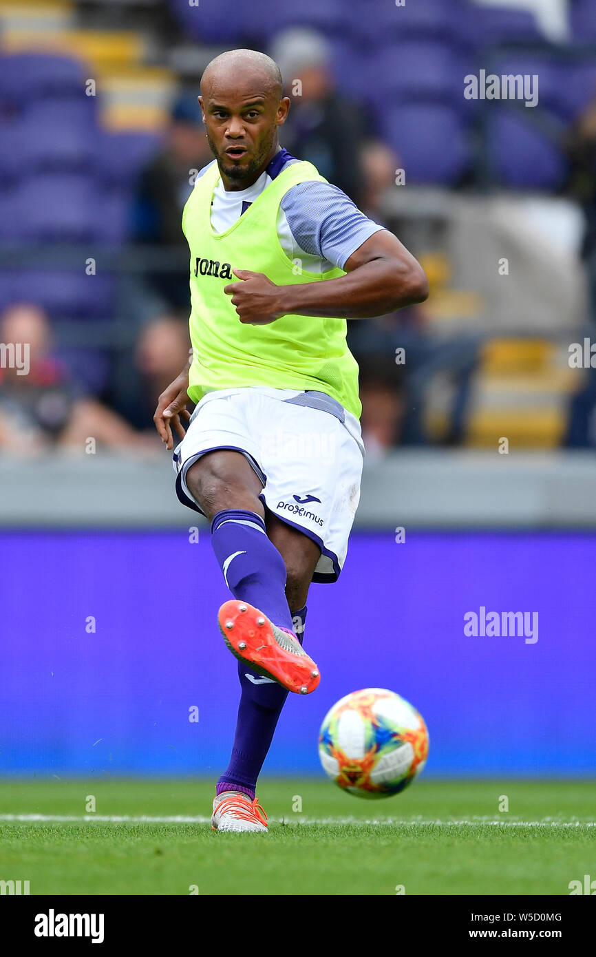 Anderlecht, Belgio. 28 Luglio, 2019. Vincent Kompany di Anderlecht in azione durante la Jupiler Pro League Match Day 1 tra RSC Anderlecht e Kv Oostende sulla luglio 28, 2019 in Anderlecht, Belgio . Credito: Pro scatti/Alamy Live News Foto Stock