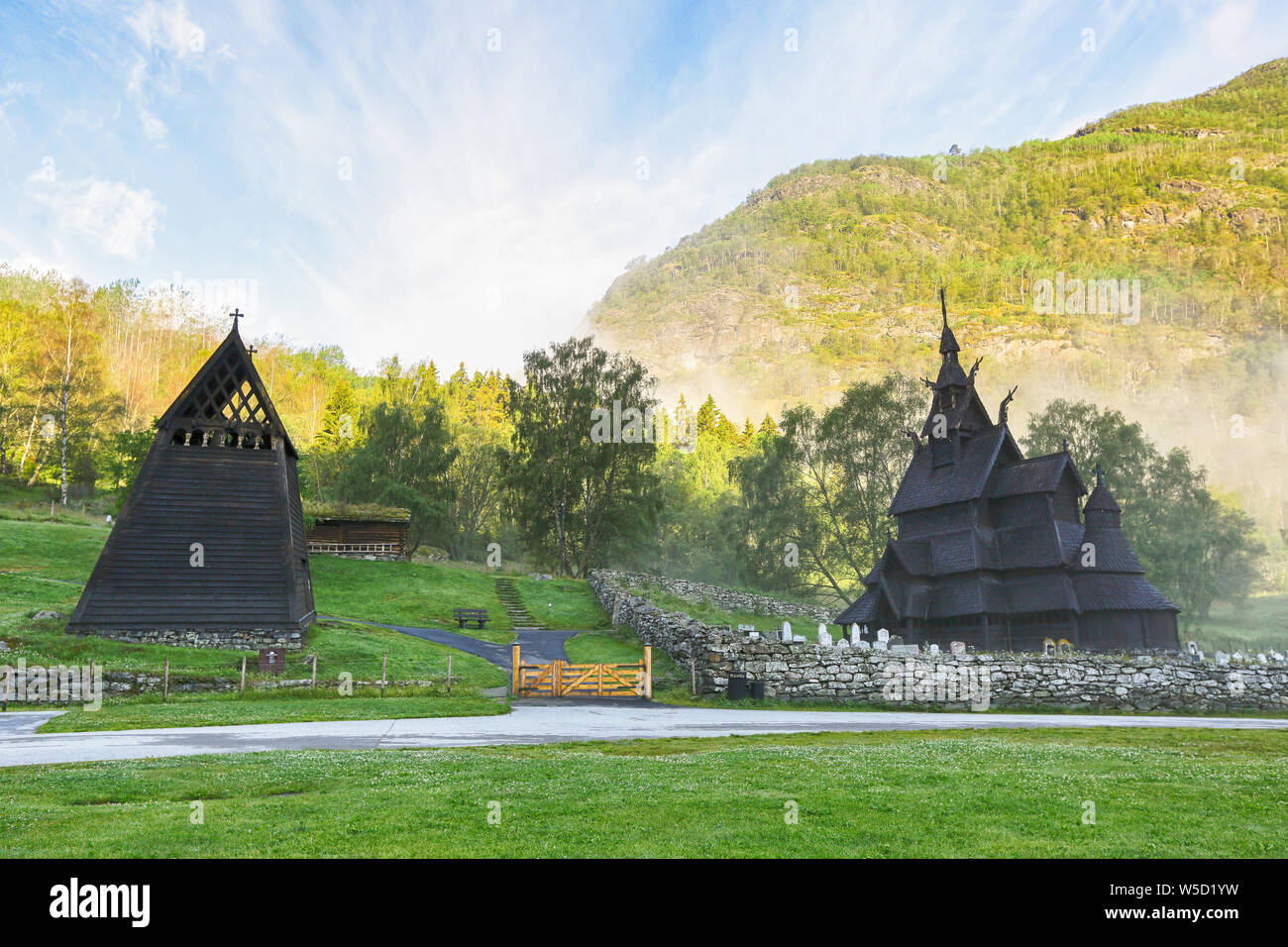 Borgund doga chiesa situata nell'municiplity di Laerdal, Norvegia Foto Stock