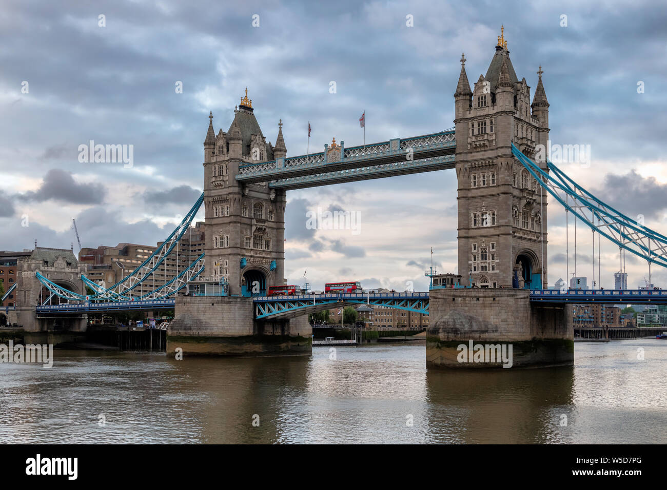 London Tower Bridge in serata, Londra UK. Foto Stock