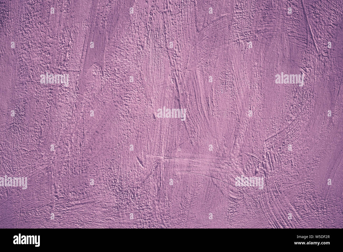 Acrilico parete dipinta. Sfondo di colore viola. Abstract pattern rosa. Creative Schede viola in stile moderno. Modello a spiovente, grunge sfondo. Textured co Foto Stock