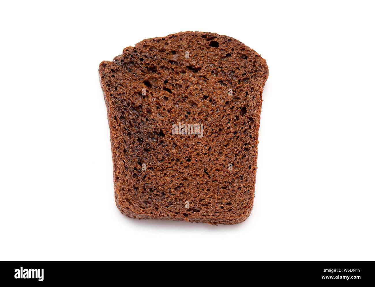 Vista superiore della fetta multi grano pane marrone isolati su sfondo bianco Foto Stock