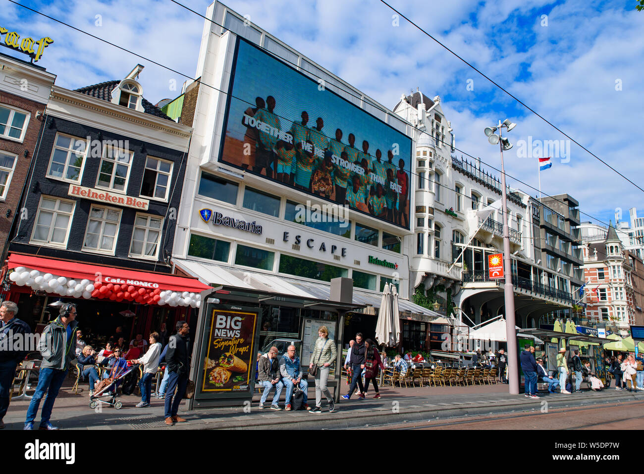 Piazza Rembrandtplein ad Amsterdam, Paesi Bassi Foto Stock