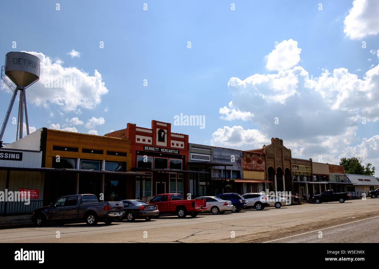 Una piccola città in Texas, Detroit ha una fiorente area del centro cittadino. Foto Stock