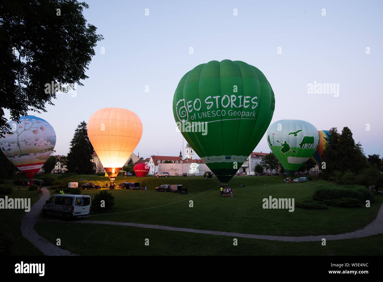 Hot Air Balloon Festival per il compleanno della città di Karlovac Foto Stock