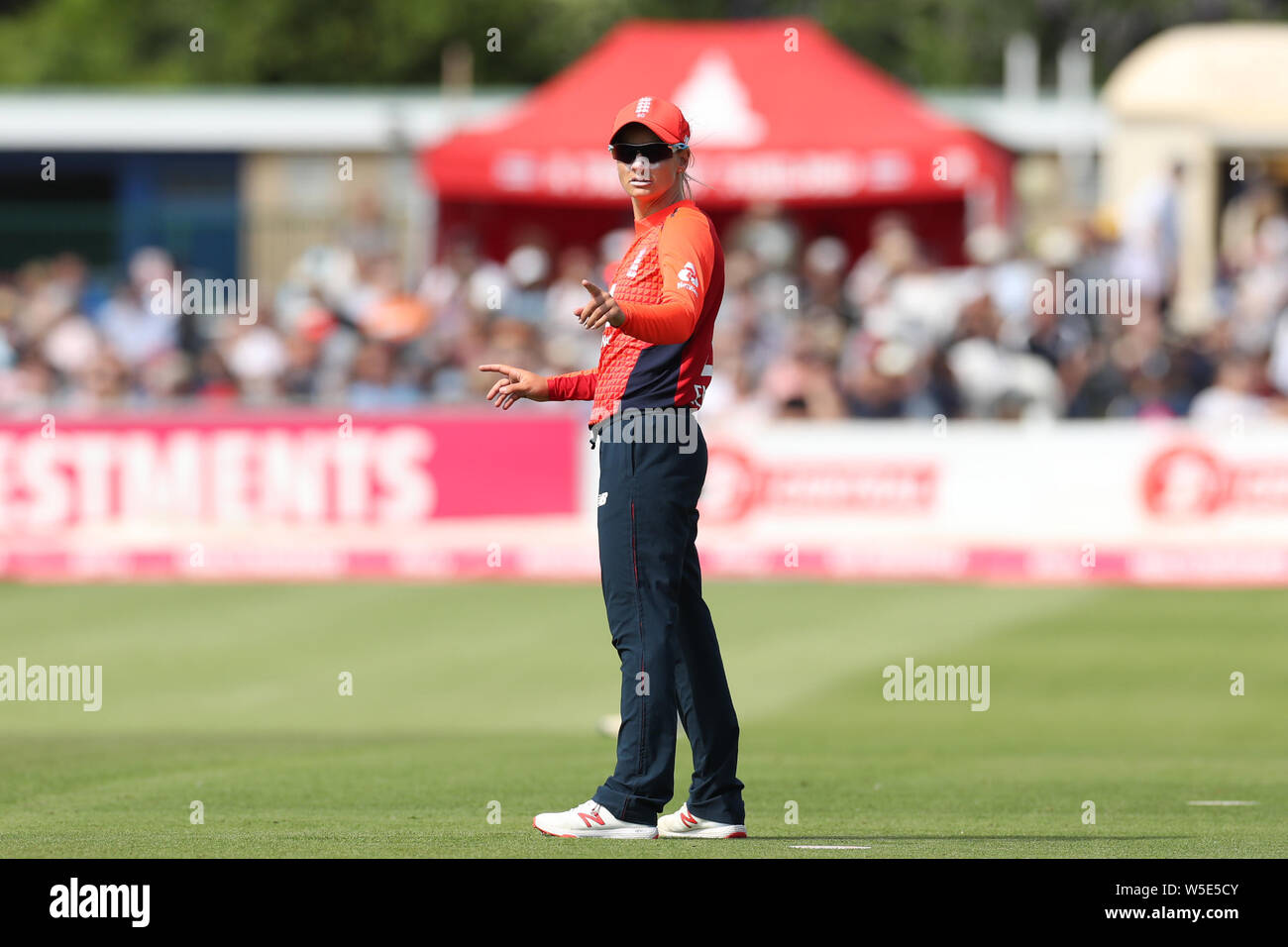 Hove, Inghilterra 28 luglio l'Inghilterra del Heather Knight durante le ceneri match tra Inghilterra e Australia al 1° Central County Ground, Hove domenica 28 luglio 2019. (Credit: Jon Bromley | MI News) Credito: MI News & Sport /Alamy Live News Foto Stock