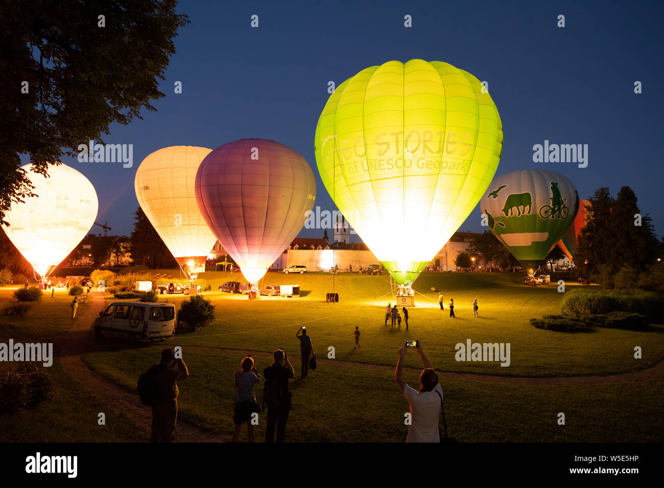 Hot Air Balloon Festival per il compleanno della città di Karlovac Foto Stock