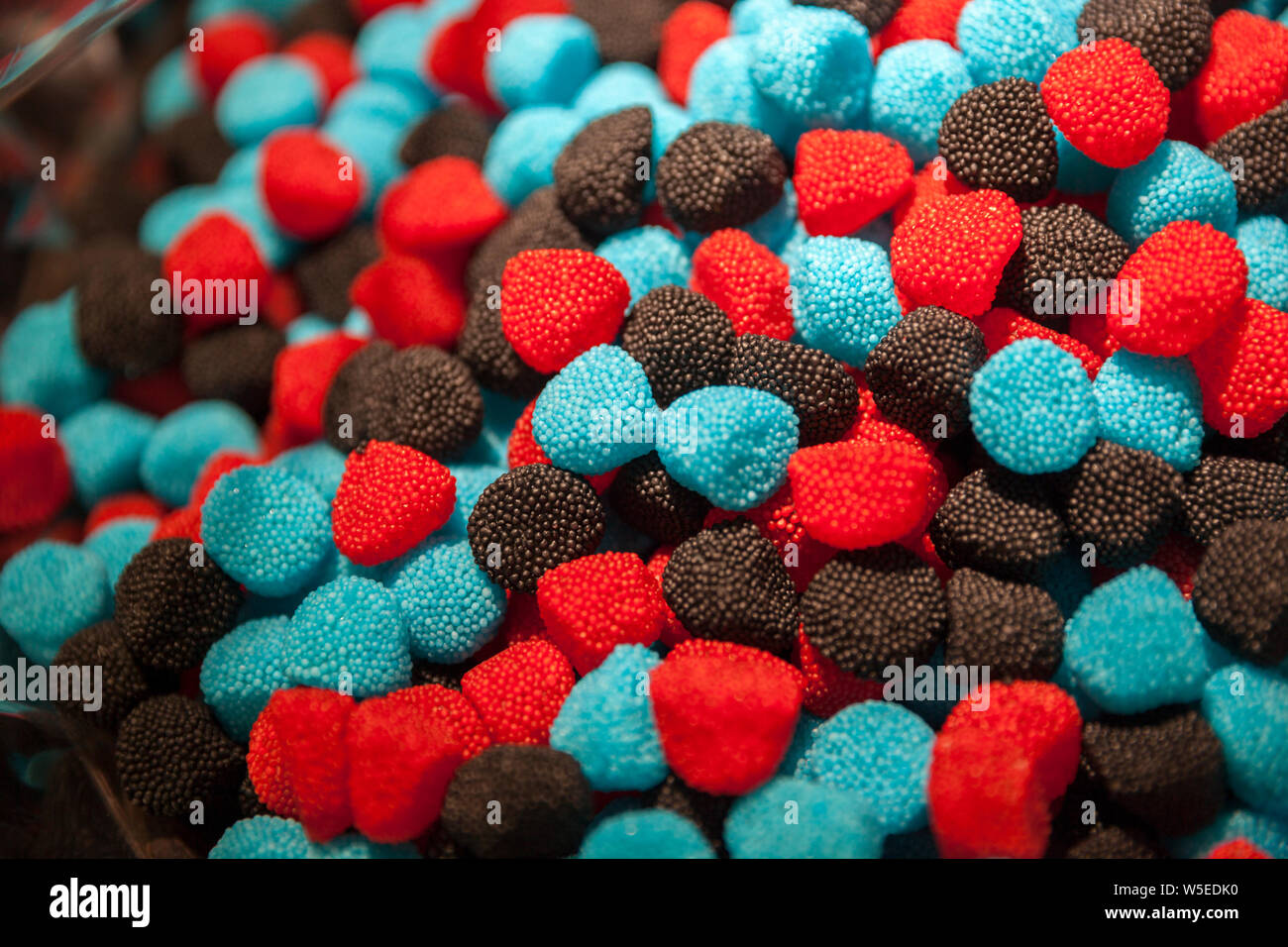 Dolci & caramelle in una pasticceria a Venezia, Italia Foto stock - Alamy