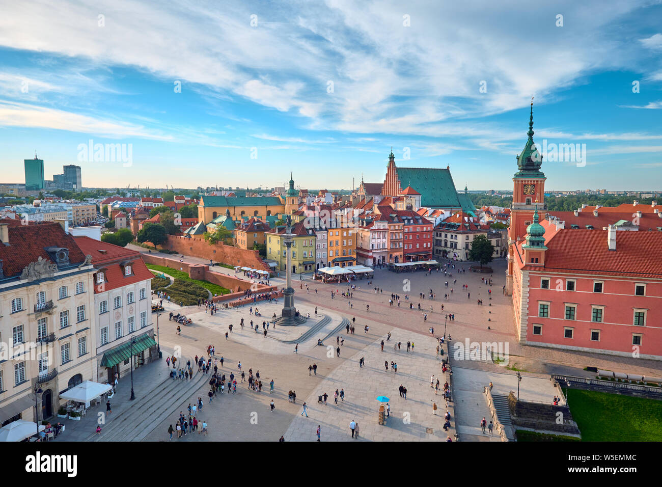 Vista aerea della città vecchia di Varsavia, Polonia, in un giorno di estate Foto Stock