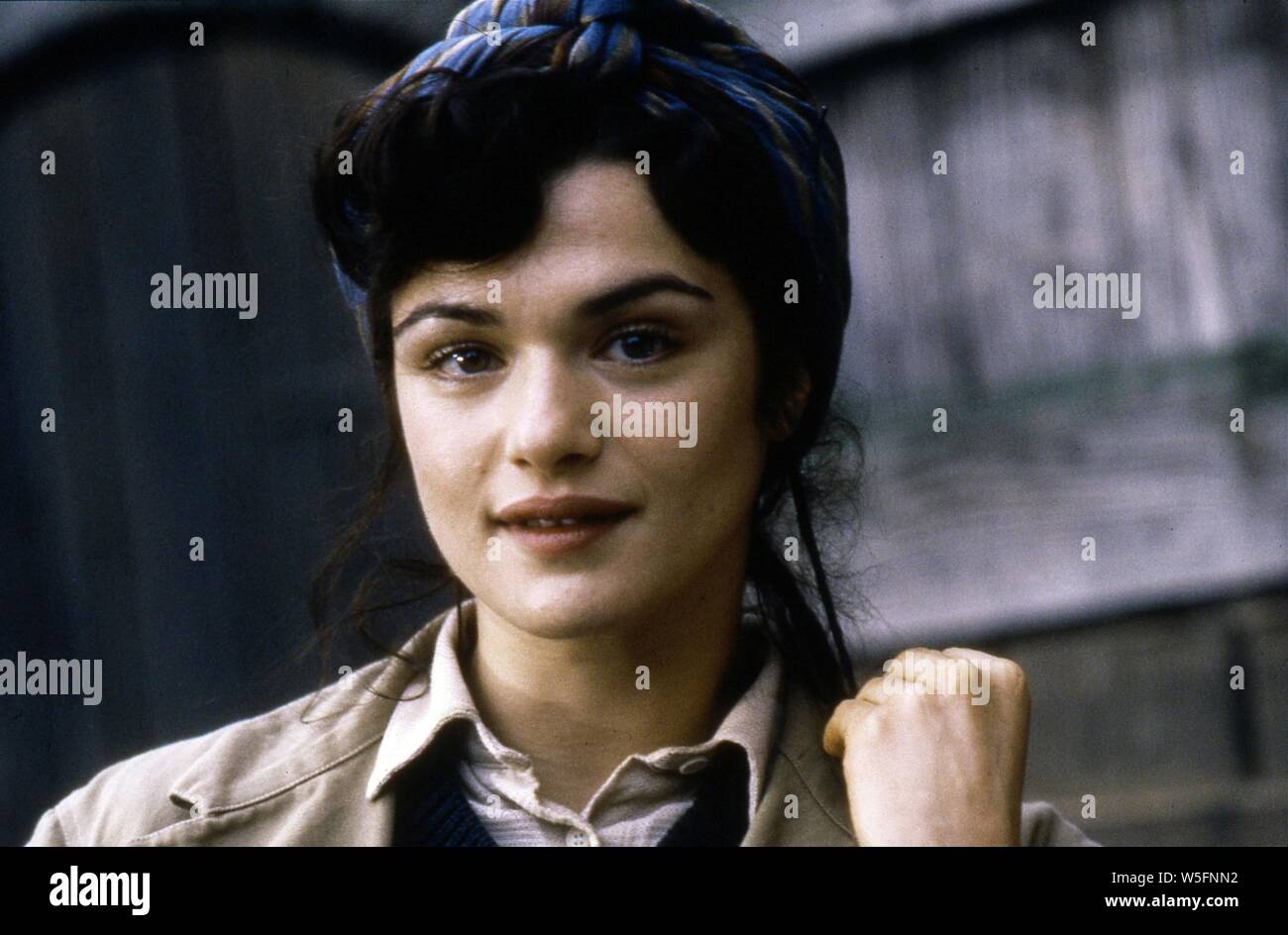 RACHEL WEISZ NEL PAESE LE RAGAZZE (1998), diretto da David Leland. Credito: INTERMEDIA FILM/canale quattro fotocamera/uno/Canal + / Album Foto Stock