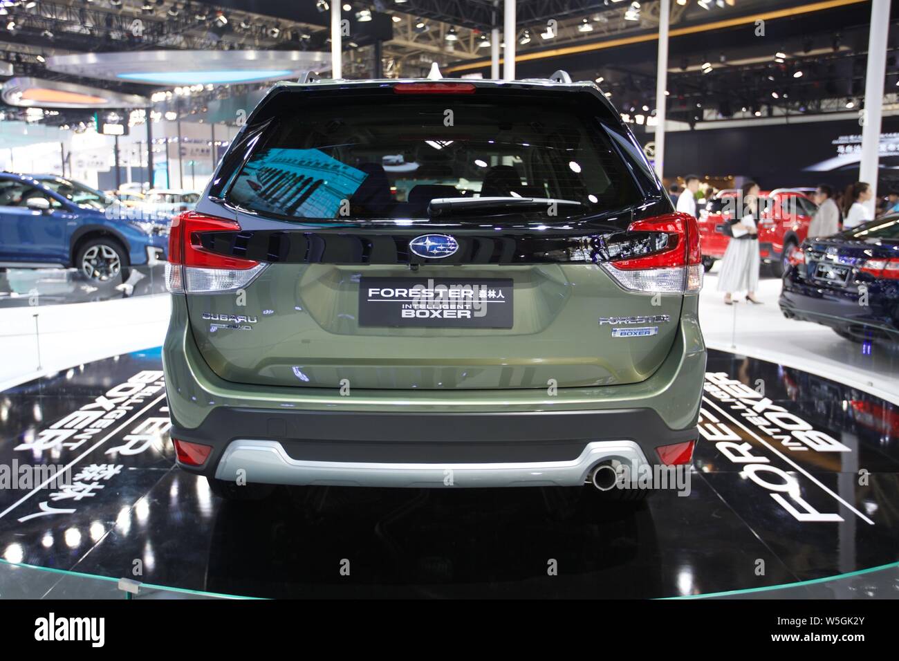 --FILE--Un Boxer intelligente di auto Subaru Forester è visualizzato durante il XV Beijing International Automotive Exhibition, noto anche come Auto China Foto Stock