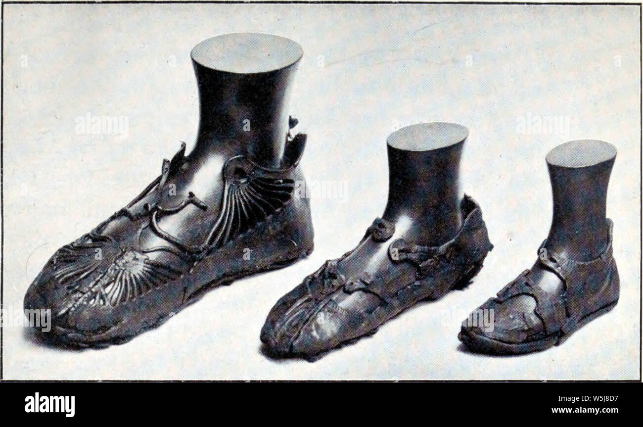 Scarpe romano Foto stock - Alamy