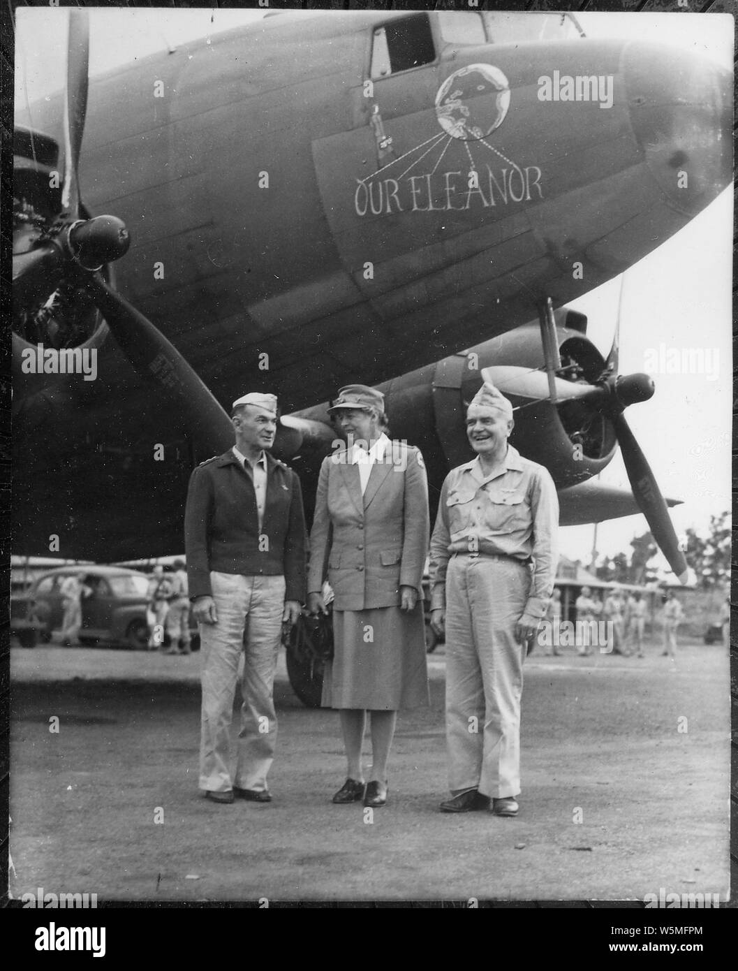 Eleanor Roosevelt, Generale Harmon, e Admiral Halsey in Nuova Caledonia Foto Stock