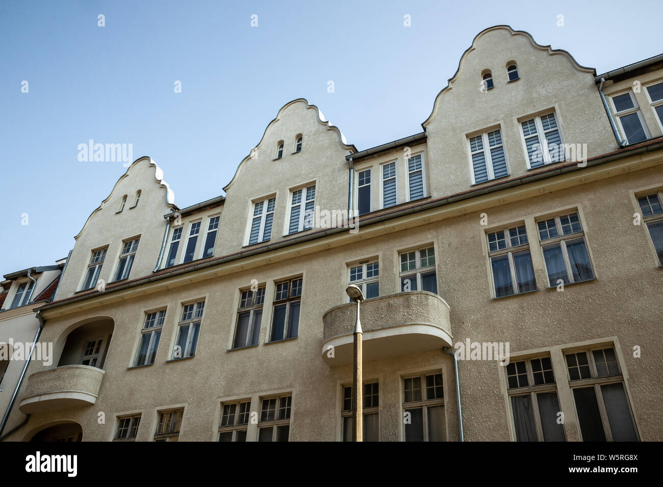 È un bellissimo edificio antico in Olsztyn, Polonia Foto Stock