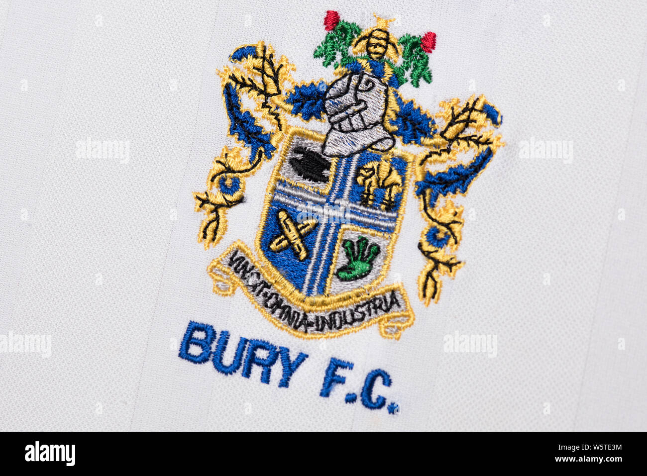 Close up di Bury Football Club home kit. Foto Stock
