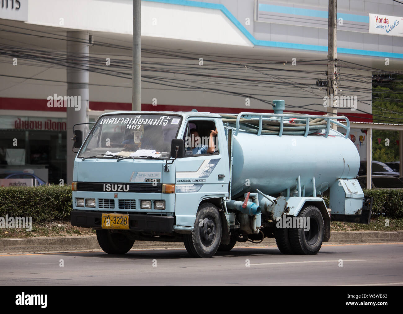 Licciana Nardi, Italia - 15 Luglio 2019: Privato del serbatoio acque nere carrello. Foto di road no.121 circa 8 km dal centro cittadino di Chiangmai, Thailandia. Foto Stock