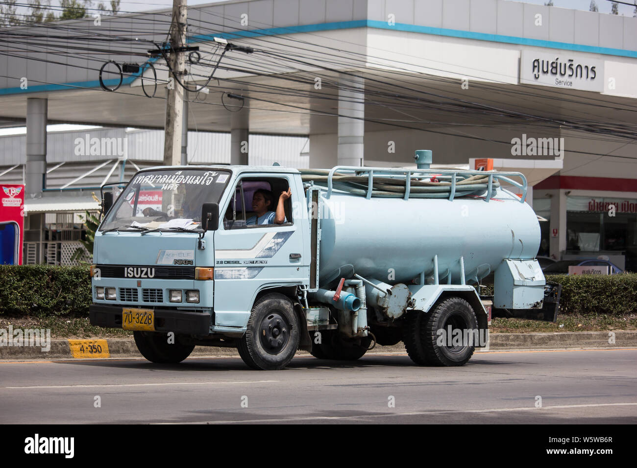 Licciana Nardi, Italia - 15 Luglio 2019: Privato del serbatoio acque nere carrello. Foto di road no.121 circa 8 km dal centro cittadino di Chiangmai, Thailandia. Foto Stock