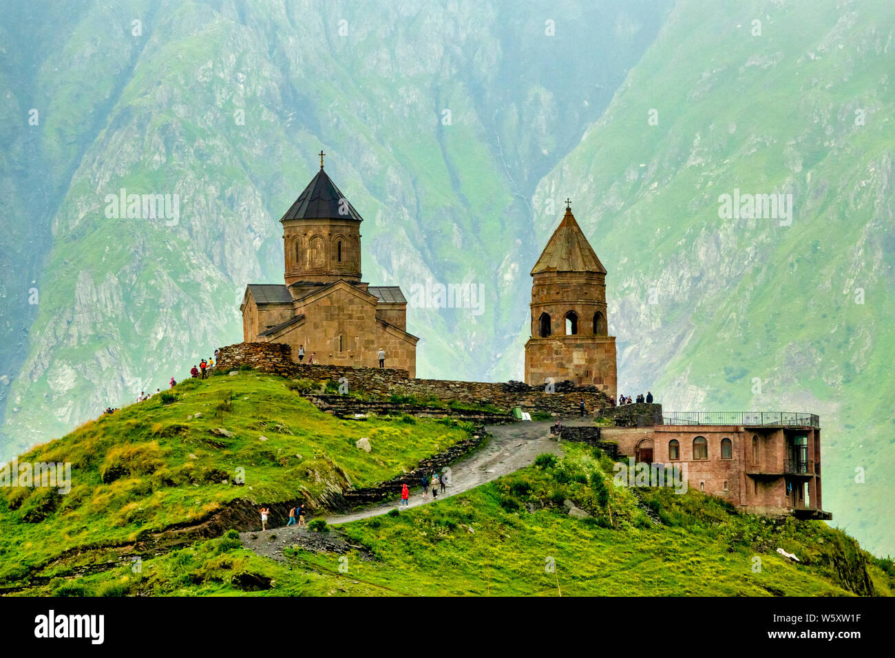 Gergeti Trinity Church, Gergeti, Georgia Foto Stock