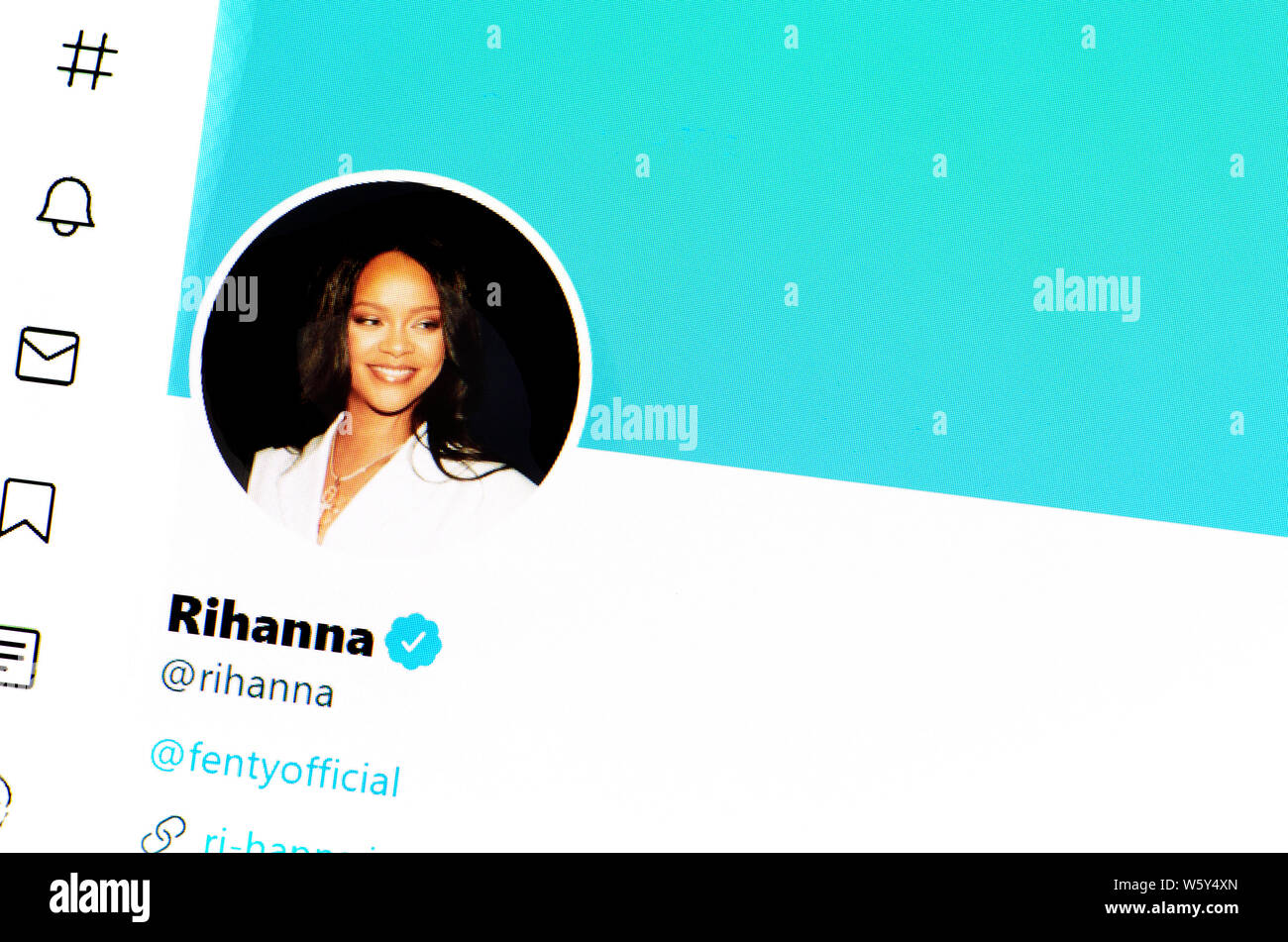 Pagina su Twitter (luglio 2019) : Rihanna - cantante delle Barbados Foto Stock