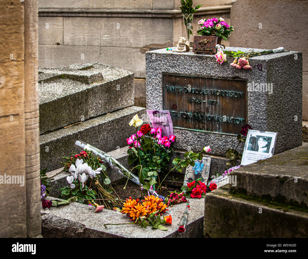 Tomba dello zenzero James Douglas Morrison (le porte) a Parigi Foto Stock