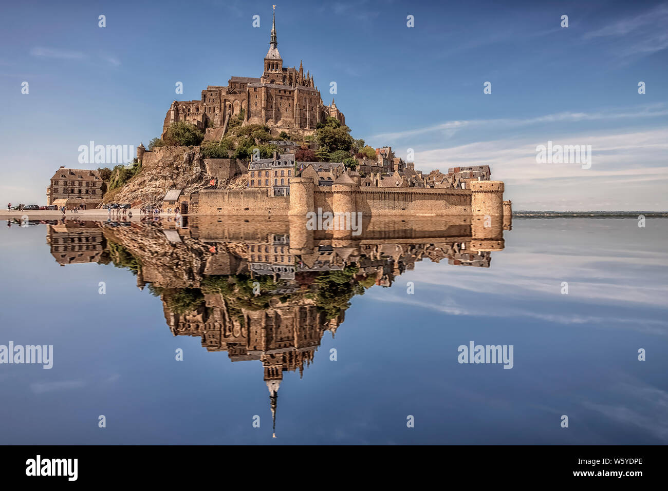 Mont Saint Michel, un sito patrimonio mondiale dell'UNESCO in Normandia, Francia Foto Stock