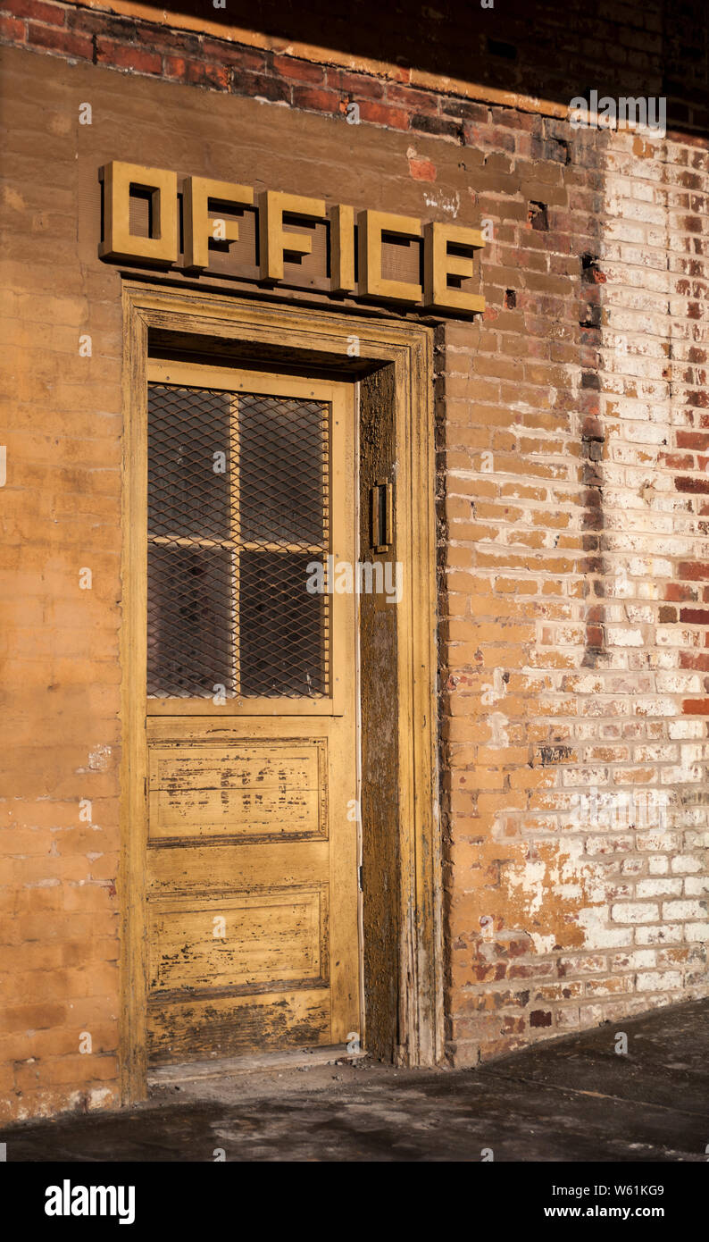 Vacante ex edificio per uffici in Staunton, Virginia Foto Stock