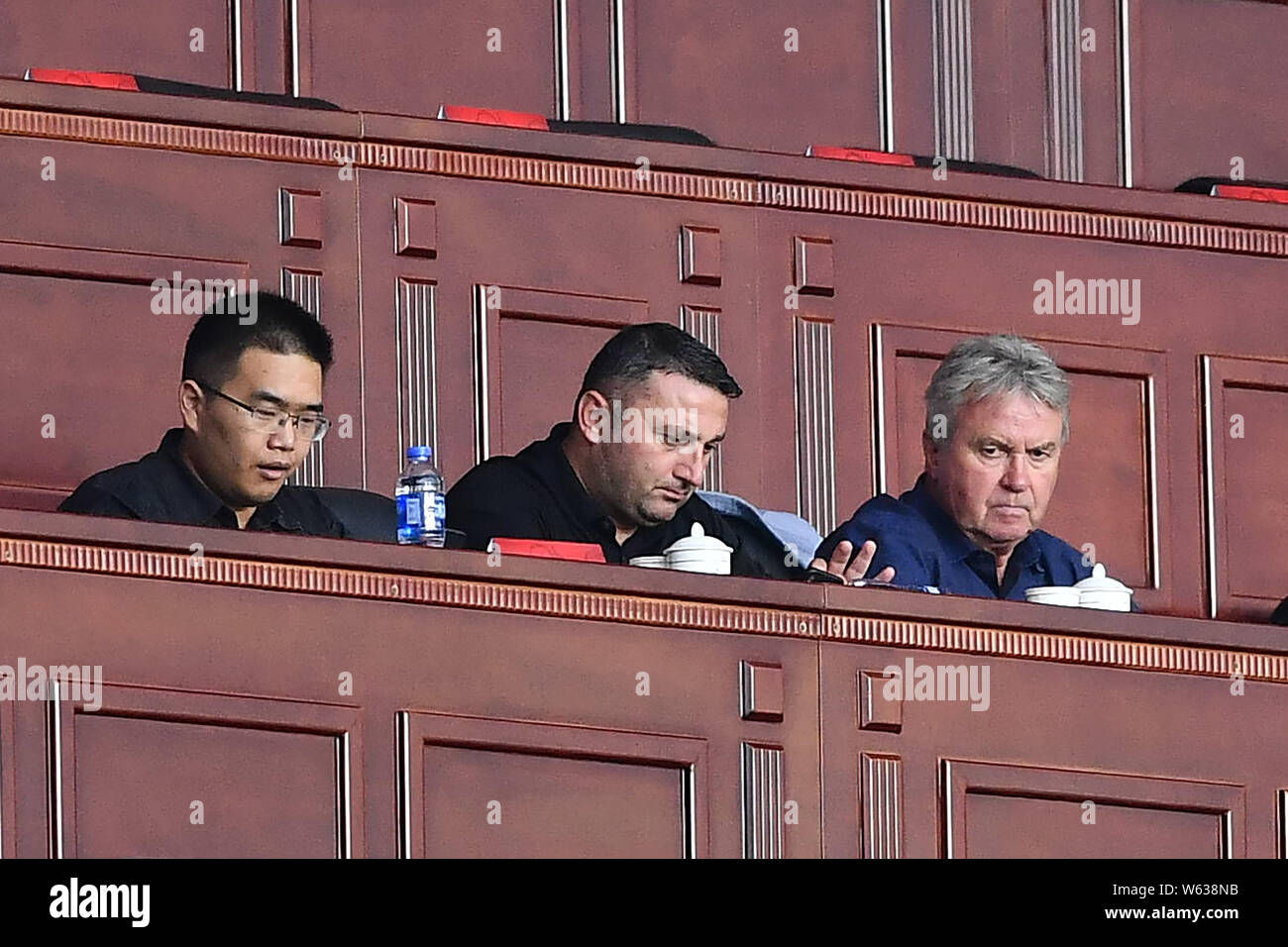 Dutch football manager e ex giocatore Guus Hiddink è raffigurato al team CFA Cina torneo internazionale di calcio giovanile 2018 nella città Qujing, s Foto Stock