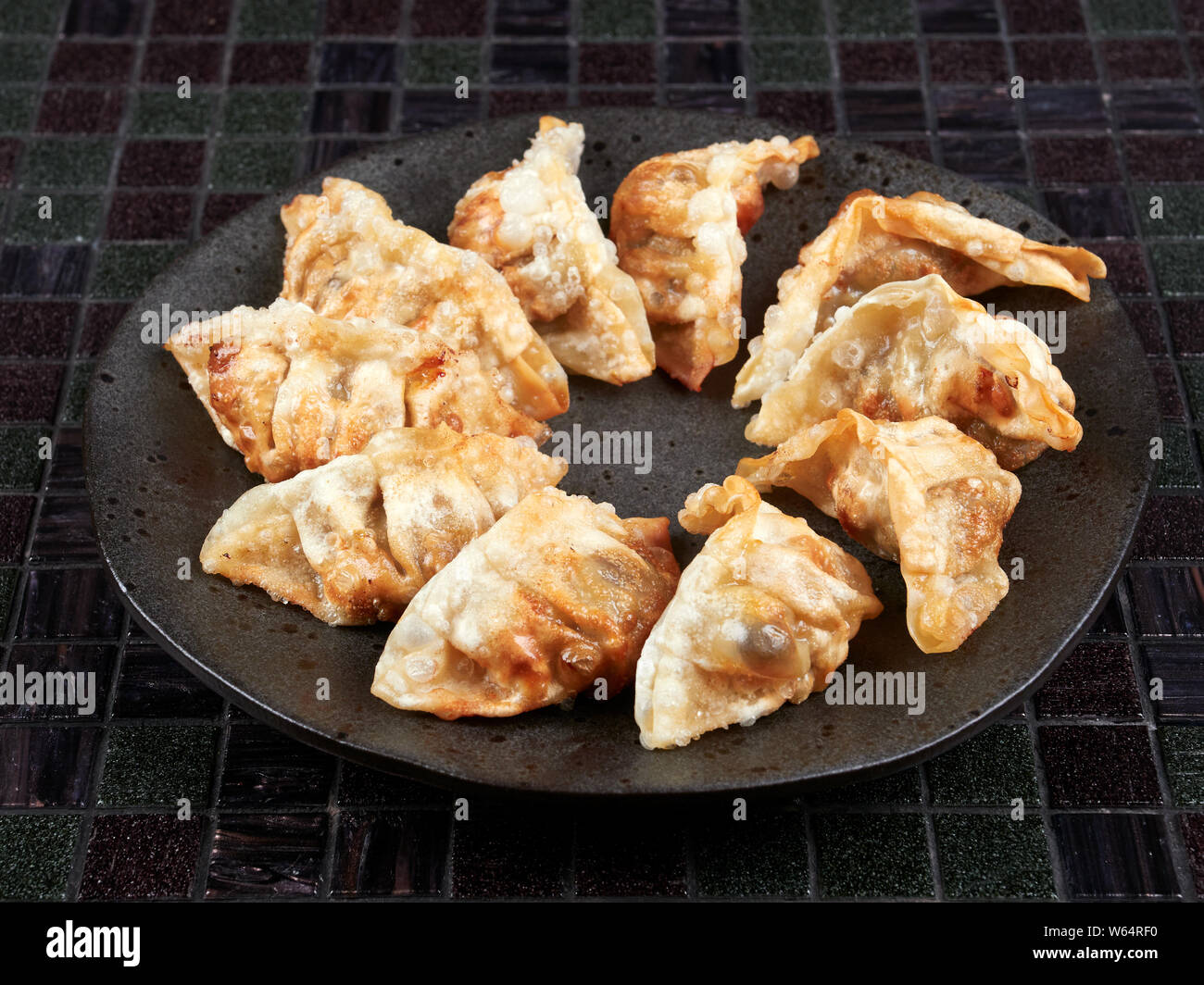 Gyoza gnocchi con carni bovine bulgogi il riempimento Foto Stock
