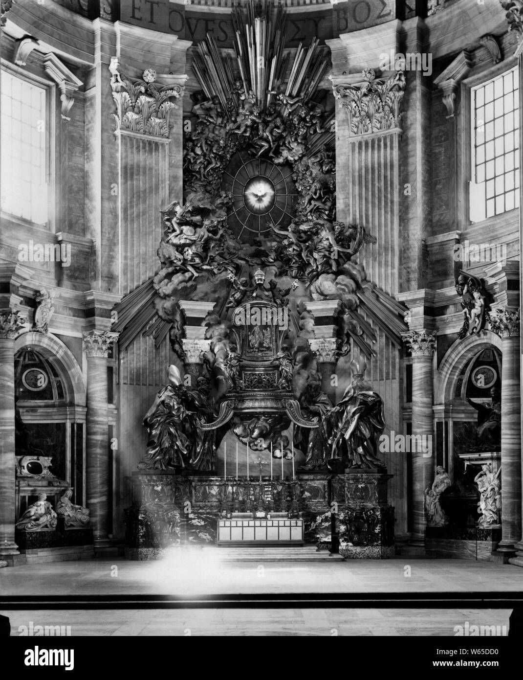 La Cattedra di San Pietro, Basilica di San Pietro nella Città del Vaticano, 1930 Foto Stock