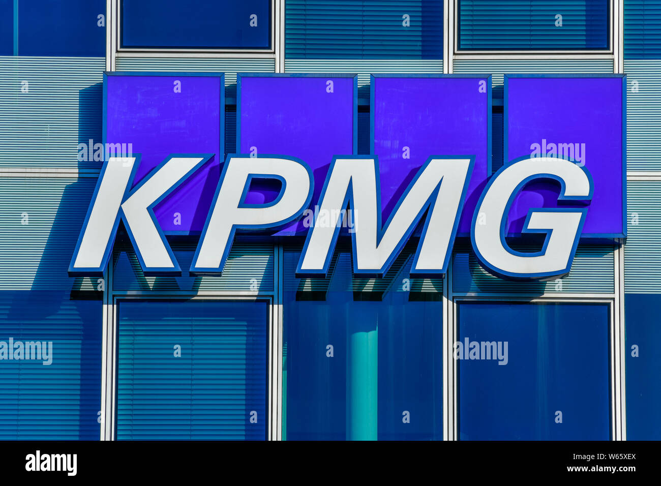 KPMG Wirtschaftspruefungsgesellschaft, Klingelhoeferstrasse, il Tiergarten, nel quartiere Mitte di Berlino, Deutschland Foto Stock