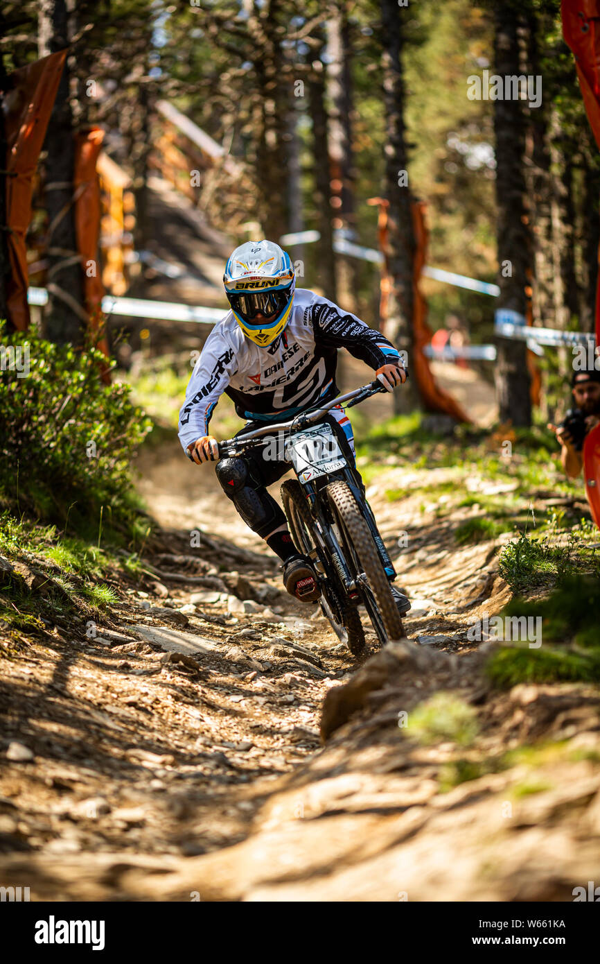 Luglio 26, 2013 - VALLNORD, ANDORRA. Loic Bruni racing a UCI Mountain Bike Downhill World Cup Foto Stock