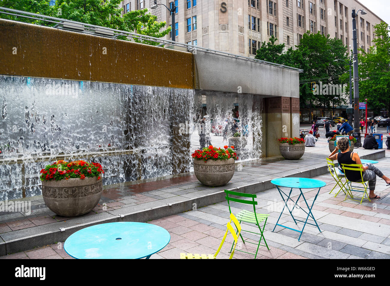 Una caratteristica dell'acqua nel centro, la Fifth Avenue, di Seattle Foto Stock
