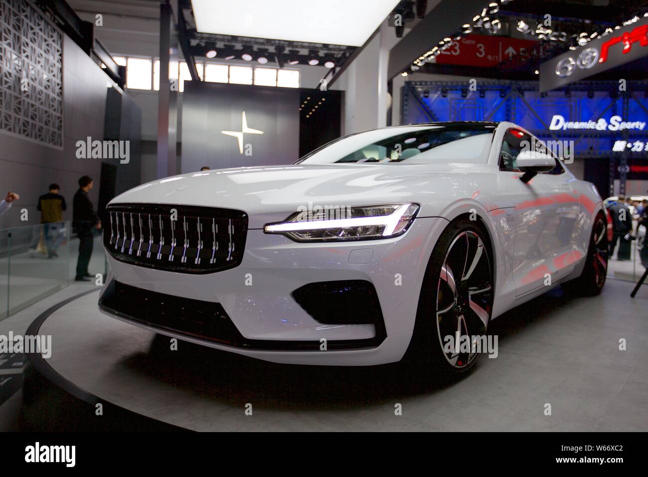 --FILE -- una stella polare 1 di Polestarcars, una propaggine di Volvo Car Group, è sul display durante la XV Beijing International Automotive fiera, anche Foto Stock