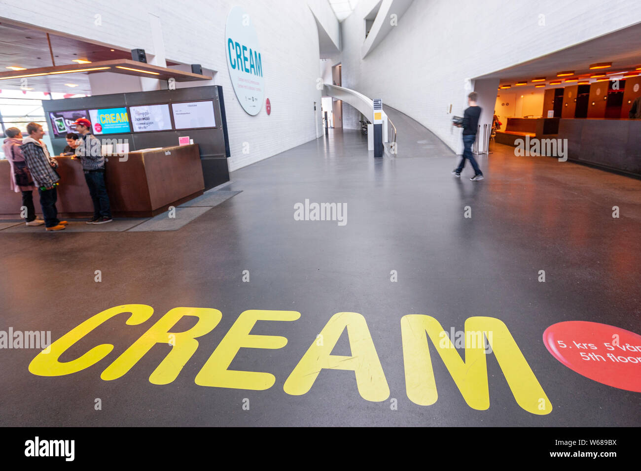 All'interno il Kiasma Museo di arte contemporanea, crema , Helsinki, Finlandia Foto Stock