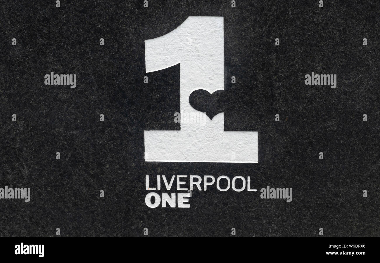 Liverpool ONE Sign, un centro commerciale nel centro della città Foto Stock