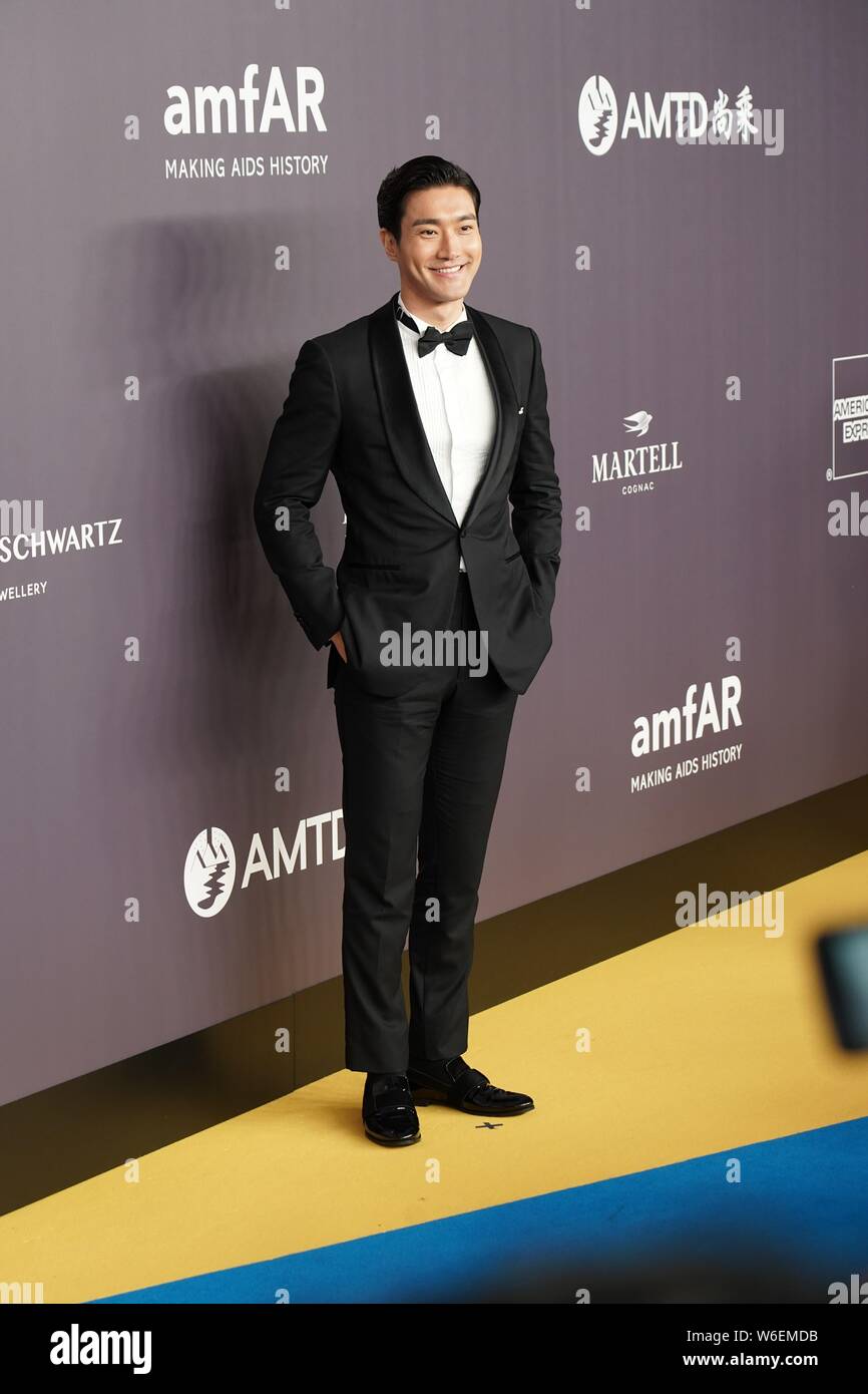 Corea del Sud il cantante e attore Choi si-ha vinto del sud coreano di boy band Super Junior arriva sul tappeto rosso per la raccolta di fondi da gala amfAR (Il trovato Foto Stock